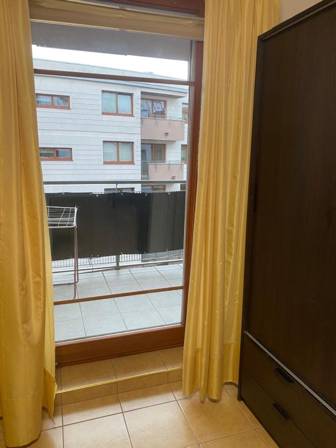 Komfortowy Apartament Na Florianskiej, Park Praski, Dw Wilenski,W Odleglosci Spaceru Od Starego Miasta, Milo Widziec Gosci Ze Zwierzetami Warsaw Luaran gambar