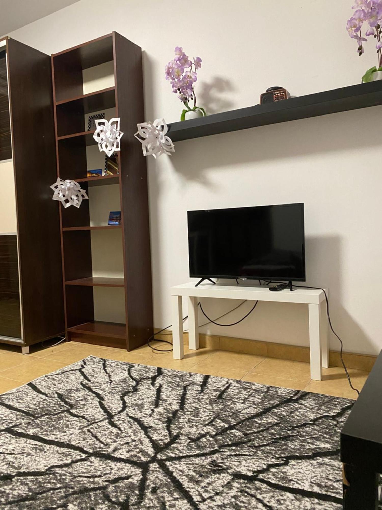 Komfortowy Apartament Na Florianskiej, Park Praski, Dw Wilenski,W Odleglosci Spaceru Od Starego Miasta, Milo Widziec Gosci Ze Zwierzetami Warsaw Luaran gambar